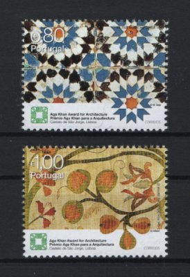 2013 - Afinsa nº 4370/4371. Prémio Aga Khan para a Arquitectura. Série completa nova sem charneira. Goma original. Em boas condições.