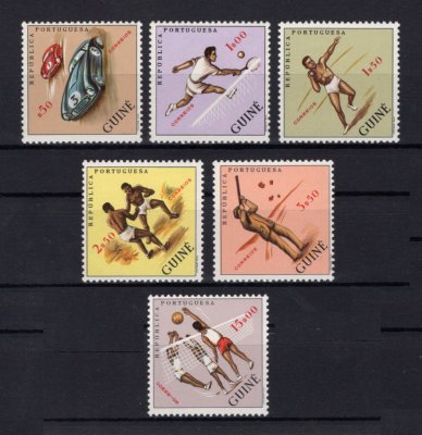 1962 - Afinsa nº 289/294. Modalidades Desportivas. Série completa nova, COM CHARNEIRA (*) e goma original. Em boas condições.