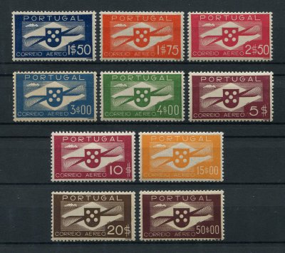 Correio Aéreo - 1936-41 - Afinsa nº 1/10. Hélice. Série completa nova SEM CHARNEIRA (**) e com goma original. Em boas condições.