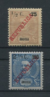 1919 - Afinsa nº 188/189. D. Carlos I com sobretaxa e sobrecarga local REPUBLICA. Série completa nova SEM CHARNEIRA (**) e com goma original. Em boas condições. (LER DESCRIÇÃO)