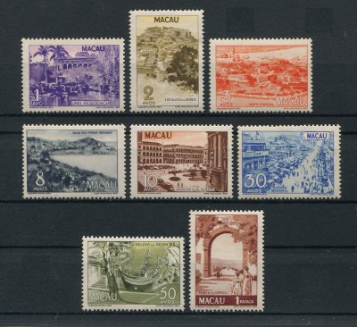 1950 - Afinsa nº 341/348. Motivos Locais. Série completa nova, SEM GOMA. Em boas condições.