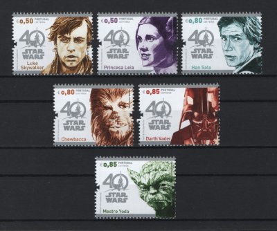 2017 - Afinsa nº 4872/4877. Star Wars - 40 Anos. Série nova sem charneira. Goma Original. Em boas condições.