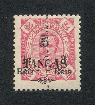 1911 - Afinsa nº 228. D. Carlos I com sobretaxa e perfurado a meio. Selo de 3r/5T/2T novo sem goma como emitido. Em boas condições.