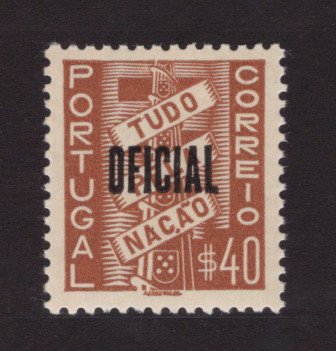 Serviço Oficial - 1939 - Afinsa nº 1. Tudo pela Nação com sobrecarga OFICIAL. Selo de $40 novo, COM CHARNEIRA (*) e goma original. Em boas condições.
