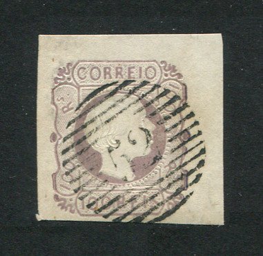 1855/56 - Afinsa nº 9. D. Pedro V, cabelos lisos. EXEMPLAR DE LUXO. Selo de 100 reis usado. Boas margens. Em boas condições.