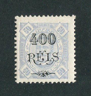 1903 - Afinsa nº 87. D. Carlos I com sobretaxa. Selo de 400r/50r novo, COM CHARNEIRA (*) e goma original. Em boas condições.