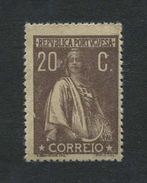 1920 - Afinsa nº 240b. Ceres. Selo de 20c novo SEM CHARNEIRA (**) e com goma original. Papel liso, denteado 15x14. Em boas condições.