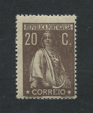1920 - Afinsa nº 240b. Ceres. Selo de 20c novo, COM CHARNEIRA (*) e goma original. Papel liso, denteado 15x14. Em boas condições.
