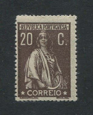 1920 - Afinsa nº 240b. Ceres. Selo de 20c novo, COM CHARNEIRA (*) e goma original. Papel liso, denteado 15x14. Em boas condições.