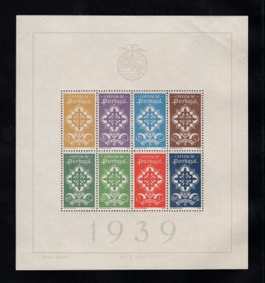 1940 - Bloco nº 1. Legião Portuguesa. Novo SEM CHARNEIRA (**) e com goma original. Em boas condições. (LER DESCRIÇÃO)