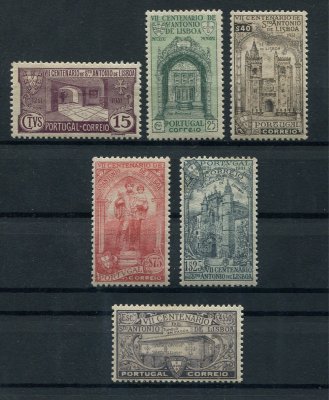 1931 - Afinsa nº 531/536. 7º Centenário da Morte de Santo António. Série completa nova, COM CHARNEIRA (*) e com goma original. Em boas condições.