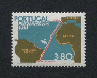 1972 - Afinsa nº 1174a. Cinquentenário da Travessia Aérea Lisboa-Rio de Janeiro. Selo de 3$80 novo SEM CHARNEIRA (**) e com goma original. DENTEADO 13 1/2. Em boas condições.