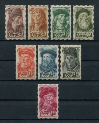 1945 - Afinsa nº 644/651. Navegadores Portugueses. Série completa nova, SEM GOMA. Em boas condições.