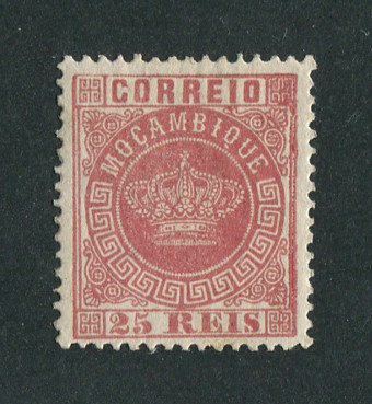 1876 - Afinsa nº 4a. Tipo Coroa. Selo de 25 reis novo, COM CHARNEIRA (*) e goma original. ROSA. Denteado 12 1/2. Em boas condições.
