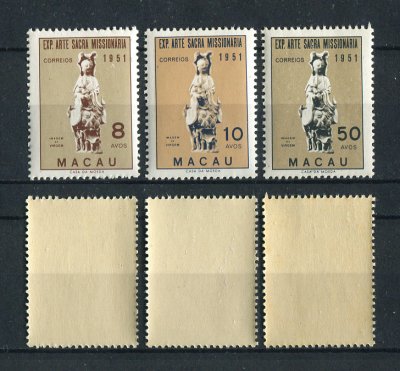 1953 - Afinsa nº 371/373. Arte Sacra. Série completa nova SEM CHARNEIRA (**) e com goma original. Em boas condições.