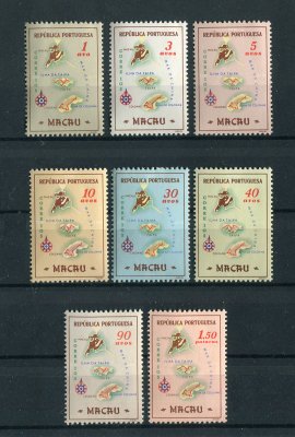 1956 - Afinsa nº 386/393. Mapas de Macau. Série completa nova SEM CHARNEIRA (**) e com goma original. Em boas condições.