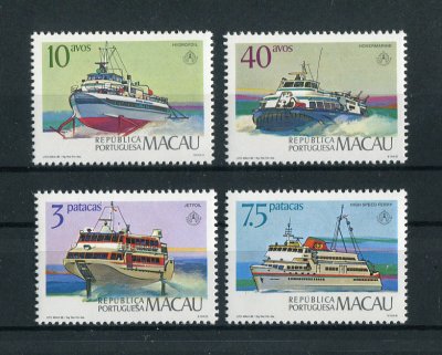 1986 - Afinsa nº 532/535. Barcos. Série completa nova SEM CHARNEIRA (**) e com goma original. Em boas condições.