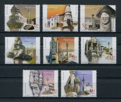 2001 - Afinsa nº 2807/2814. Pelourinhos de Portugal. Série nova sem charneira. Goma Original. Em boas condições.