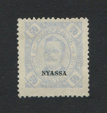 1898 - Afinsa nº 7b. D. Carlos I. Selo de 50 reis novo, SEM GOMA. Papel pontinhado, denteado 12 1/2. Em boas condições. (em nossa opinião apresenta uma cotação baixa, selo raro)