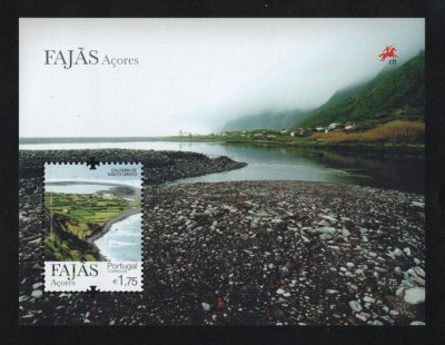 2012 - Bloco nº 467. Fajãs - Açores. Novo sem charneira. Em boas condições.