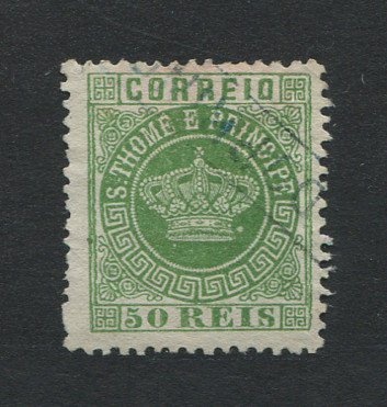 1870 - Afinsa nº 6. Tipo Coroa. Selo de 50 reis usado. Papel liso, denteado 12 1/2. Em boas condições.