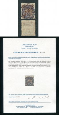 1894 - Afinsa nº 37. Taxa de Jornaes com sobretaxa. Selo de 25r/2 1/2r usado. Denteado 13 1/2. Com CERTIFICADO DE PERITAGEM (CERTIFICATE). Em boas condições.