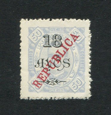 1913 - Afinsa nº 178b. D. Carlos I com sobrecarga local REPUBLICA. Selo de 18a/50r novo sem goma como emitido. Papel pontinhado, denteado 13 1/2. Em boas condições.