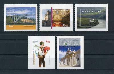 2017 - Afinsa nº 4810/4814. Continente - Norte - SELOS AUTOADESIVOS (3º grupo). Série completa nova sem charneira. Goma original. Em boas condições.