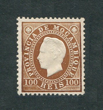 1886 - Afinsa nº 21. D. Luis I. Selo de 100 reis novo sem goma. Denteado 12 1/2, papel porcelana. Em boas condições.
