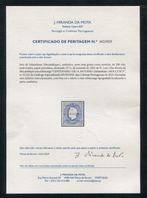 1895 - Afinsa nº 8. D. Luis I com sobrecarga "Centenário de S. António". Selo de 200 reis novo sem goma como emitido. Com CERTIFICADO DE PERITAGEM (CERTIFICATE). Em boas condições.