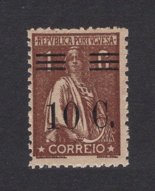 1928 - Afinsa nº 455c. Ceres com sobretaxa. Selo de 10c/1c novo SEM CHARNEIRA (**) e com goma original. SOBRECARGA/BARRAS TIPO V. Papel liso, 12x11 1/2. Em boas condições.