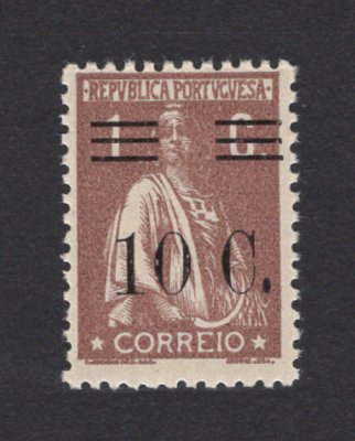 1928 - Afinsa nº 455e. Ceres com sobretaxa. Selo de 10c/1c novo SEM CHARNEIRA (**) e com goma original. SOBRECARGA/BARRAS TIPO VII. Papel liso, 12x11 1/2. Em boas condições.