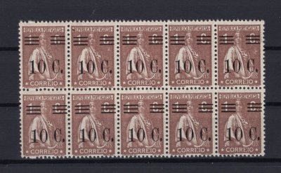 1928 - Afinsa nº 455. Ceres com sobretaxa. Selos de 10c/1c EM BLOCO DE 10. Novos SEM CHARNEIRA (**) e com goma original. Papel liso, 12x11 1/2. Em boas condições.