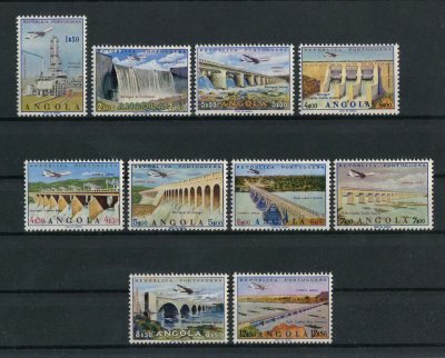 1965 - Correio Aéreo. Afinsa nº 21/30. Empreendimentos de Angola. Série completa nova SEM CHARNEIRA (**) e com goma original. Em boas condições.
