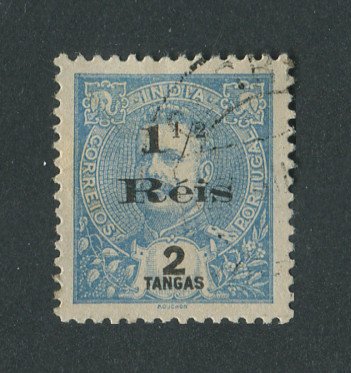 1900 - Afinsa nº 166e. D. Carlos I com sobrecarga. Selo de 1 1/2r/2T usado. SOBRECARGA II. Em boas condições.