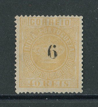 1881 - Afinsa nº 82. Coroa com sobretaxa. Selo de 6r/40r novo sem goma como emitido. Em boas condições. Com CERTIFICADO DE PERITAGEM (CERTIFICATE).