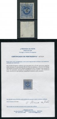 1881 - Afinsa nº 84a. Coroa com sobretaxa. Selo de 6r/50r novo sem goma como emitido. Denteado 13 1/2. Com CERTIFICADO DE PERITAGEM. Tem uma pequena transparência, quase impercetível.