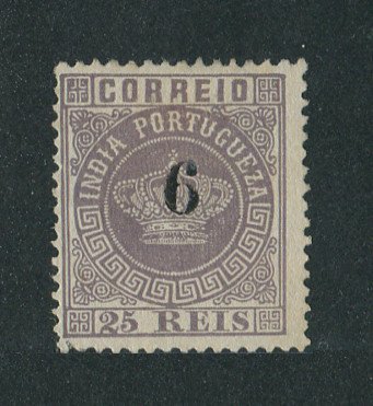 1881 - Afinsa nº 80. Coroa com sobretaxa. Selo de 6r/25r novo sem goma como emitido. Denteado 12 1/2. Em boas condições.