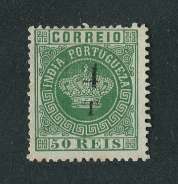 1881- Afinsa nº 104. Coroa com sobretaxa. Selo de 4t/50r novo sem goma como emitido. Denteado 12 1/2. Em boas condições.