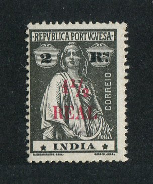 1922 - Afinsa nº 322f. Ceres com sobretaxa. Selo de 1 1/2r/2r novo, COM CHARNEIRA (*) e goma original. Papel esmalte. Estrelas: I-I (posição normal). Em boas condições.