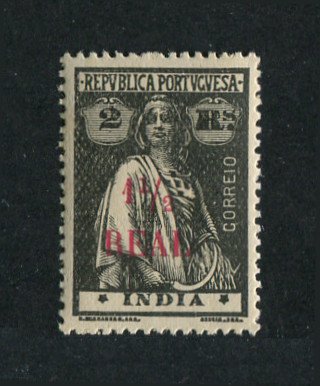1922 - Afinsa nº 322g. Ceres com sobretaxa. Selo de 1 1/2r/2r novo SEM CHARNEIRA (**) e com goma original. Papel pontinhado. Estrelas: II-II (posição normal). Em boas condições.