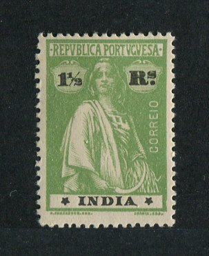 1914 - Afinsa nº 255f. Ceres. Selo de 1 1/2r novo SEM CHARNEIRA (**) e com goma original. Papel pontinhado, denteado 15x14. Estrelas: II-II (posição normal). Em boas condições.