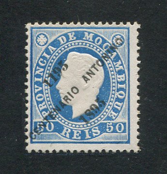 1895 - Afinsa nº 46b. D. Luis I com sobrecarga ''Centenário de Antonino''. Selo de 50 reis novo sem goma como emitido. Denteado 13 1/2. Em boas condições.
