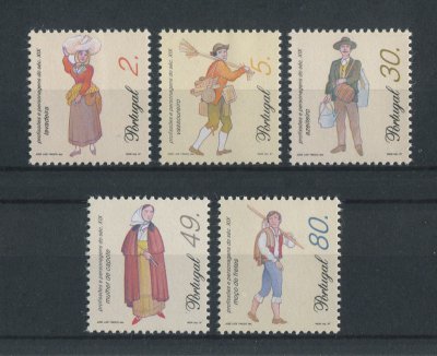 1997 - Afinsa nº 2404/2408. Profissões e Personagens de Séc. XIX (3º Grupo). Série nova sem charneira. Goma Original. Em boas condições.