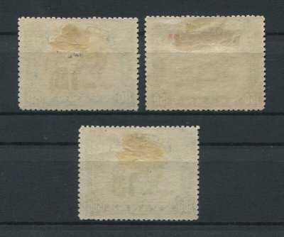 1903 - Afinsa nº 45/47. D. Carlos I com sobretaxa. Série completa nova, COM CHARNEIRA (*) e goma original. Com CERTIFICADO DE PERITAGEM. Em boas condições.