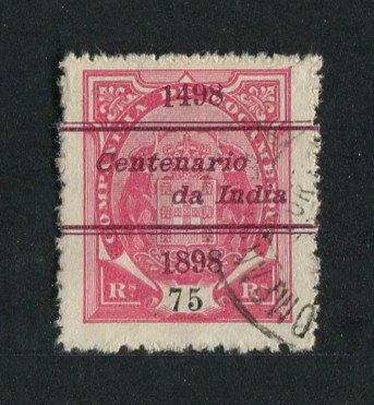 1898 - Afinsa nº 36a. Elefantes com sobrecarga "Centenário da India". Selo de 75r usado. Denteado 13 1/2, papel pontinhado. Em boas condições.