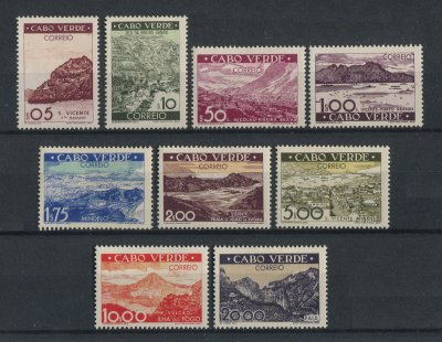 1948 - Afinsa nº 241/249. Vistas de Cabo Verde. Série completa nova, COM CHARNEIRA (*) e goma original. Em boas condições.