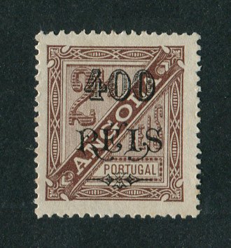 1902 - Afinsa nº 74b. D. Carlos I com sobretaxa. Selo de 400r/2 1/2r novo sem goma. Denteado 13 1/2. Em boas condições.
