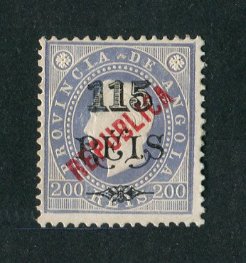 1914 - Afinsa nº 168. D. Luis I com sobrecarga local REPUBLICA. Selo de 115r/200r novo sem goma como emitido. Em boas condições.