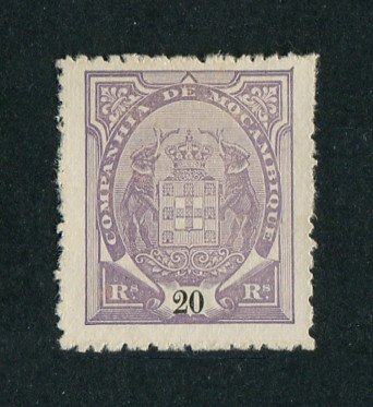 1895 - Afinsa nº 15f. Elefantes. Selo de 20r novo sem goma como emitido. Papel pontinhado, denteado 13 1/2. Em boas condições.